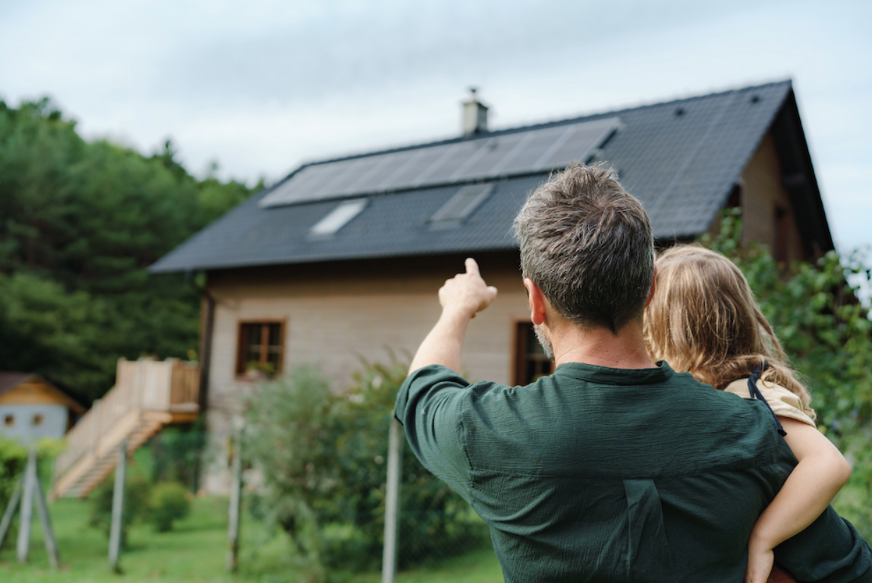 How Can Solar Energy Save Money? Lessons for Homeowners